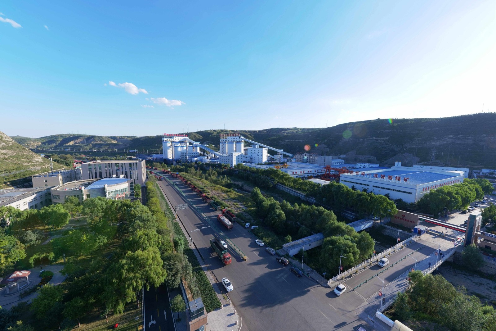 241669250860100091.jpeg 公司新貌圖.jpg