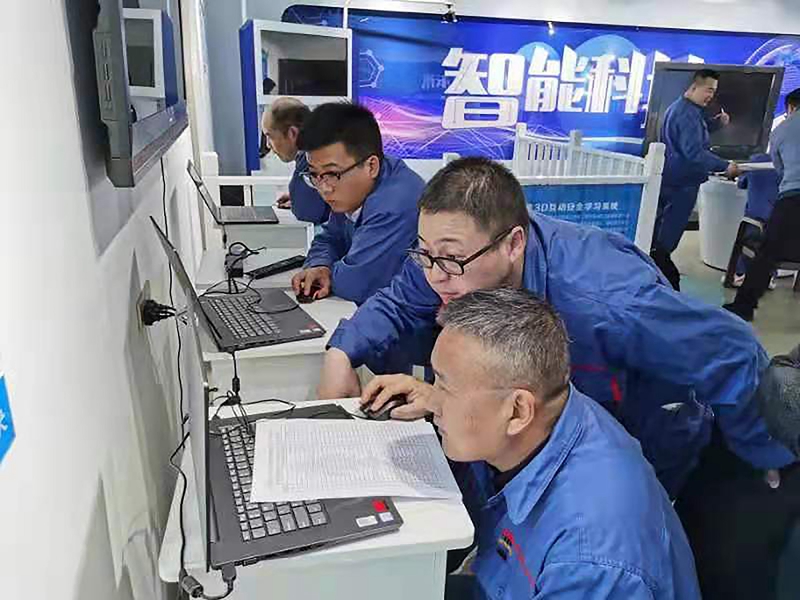 171671264856742132.jpeg 劉小龍6_副本.jpg