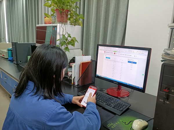 211676966645655579.jpeg default.jpg