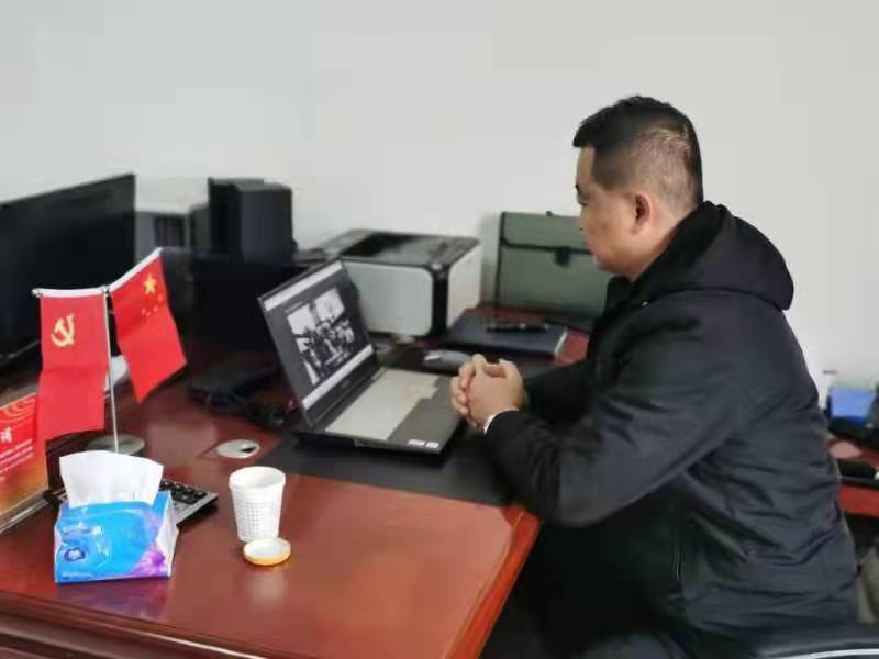 241677224703783368.jpeg bbd1c905f9b819a3f43684e184be26a.jpg