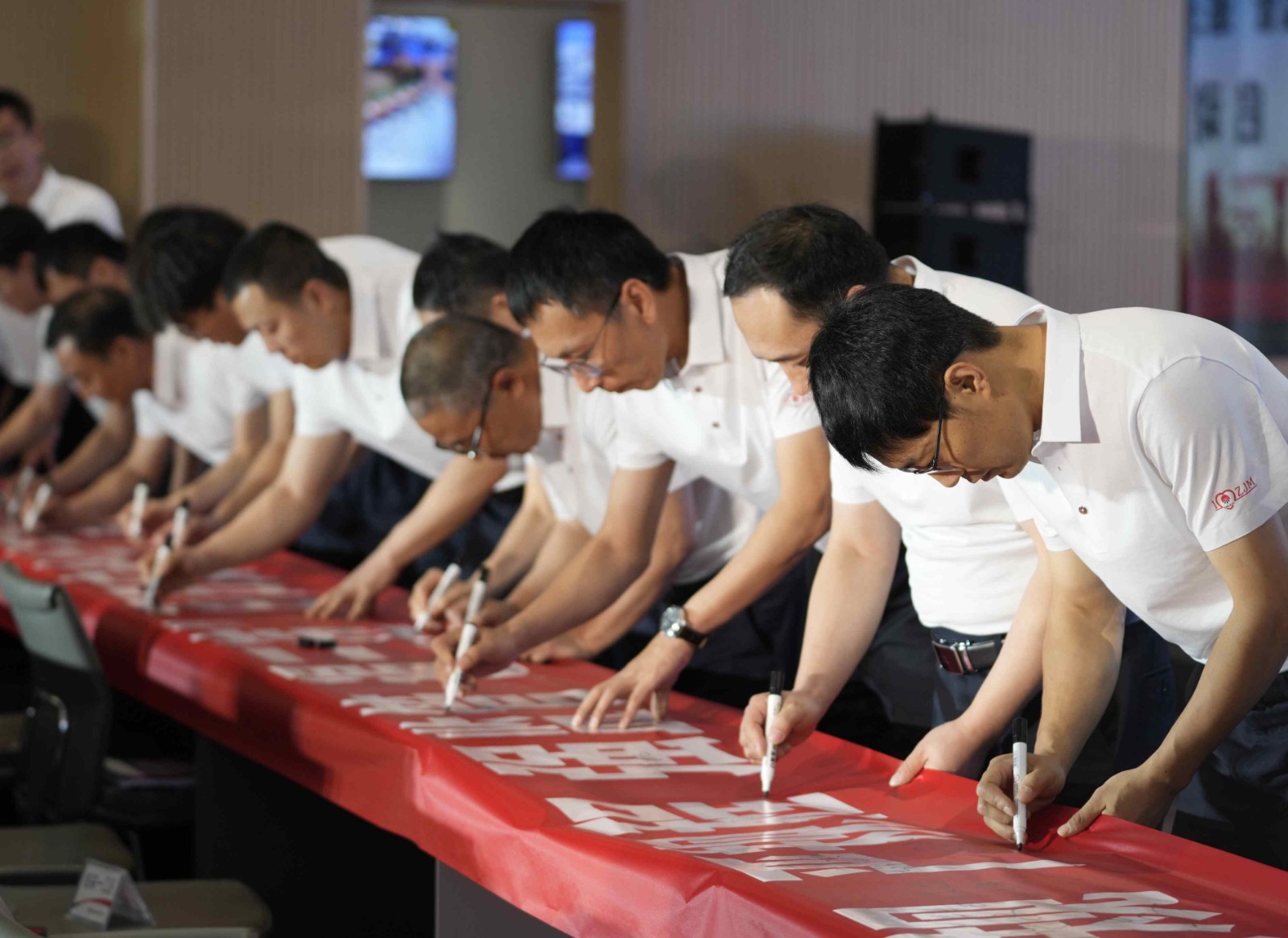 291698561733951645.jpeg 241695526410255755.jpeg