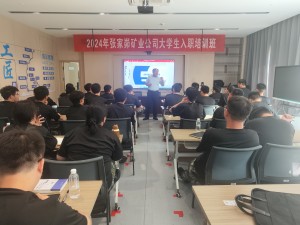 131726195368378603.jpeg 大學(xué)生 2.jpg