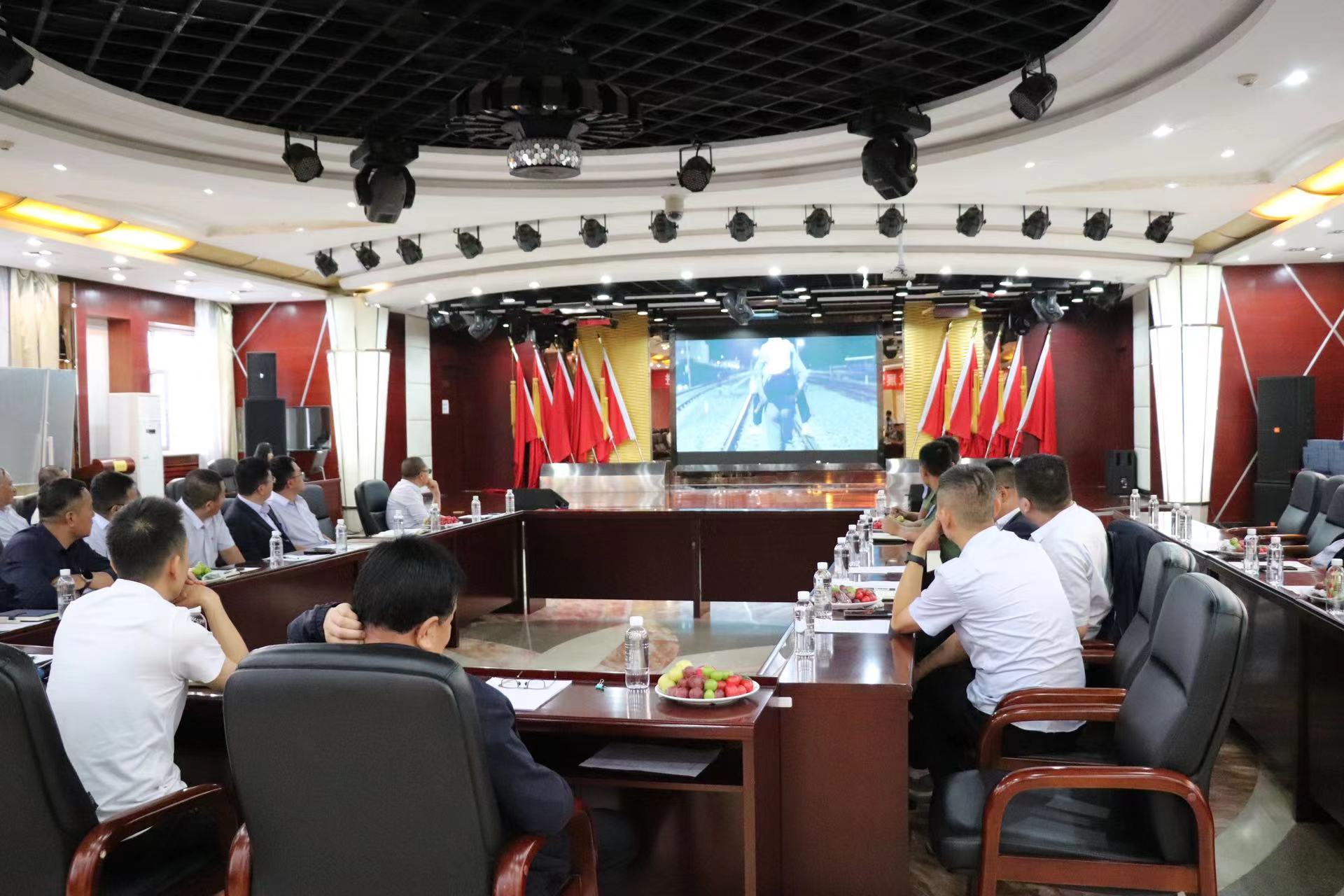 131726218178409998.jpeg 0e6e881dd19cab1f1f6117f17c615fe.jpg