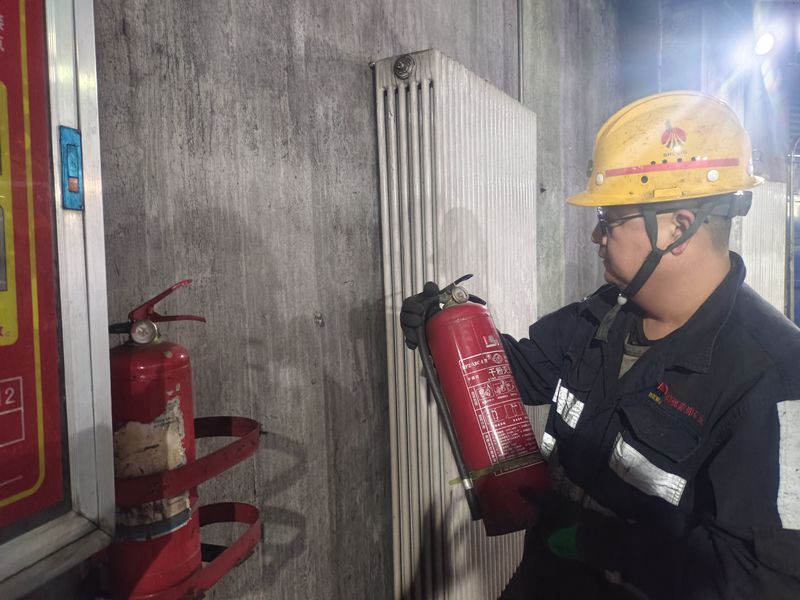 241729761668643134.jpeg 檢查滅火器.jpg