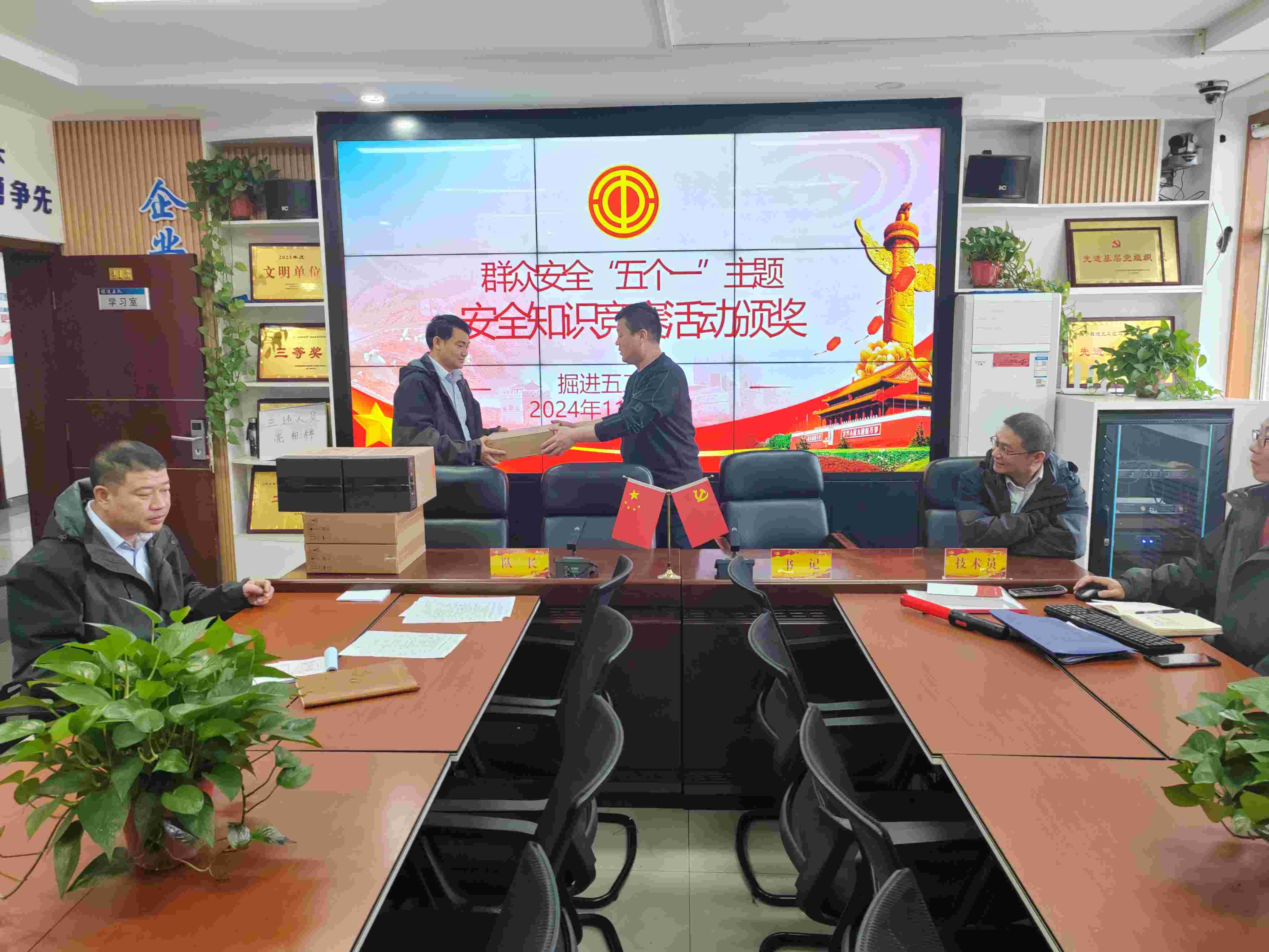 121731403795177521.jpeg 8de992cd829908283ead210592e905b0.jpg