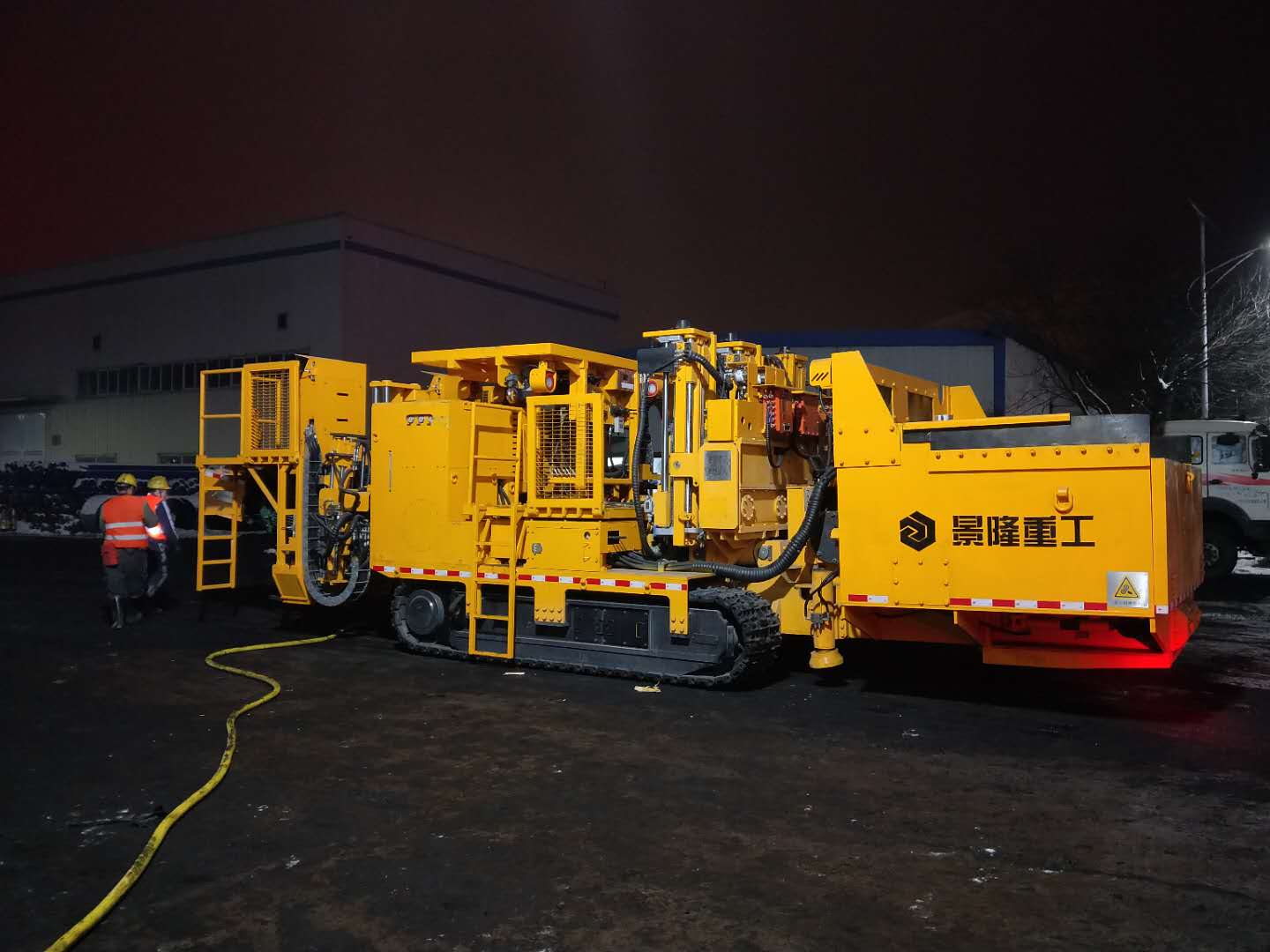 MZHB5-100030P錨桿轉載機.jpg