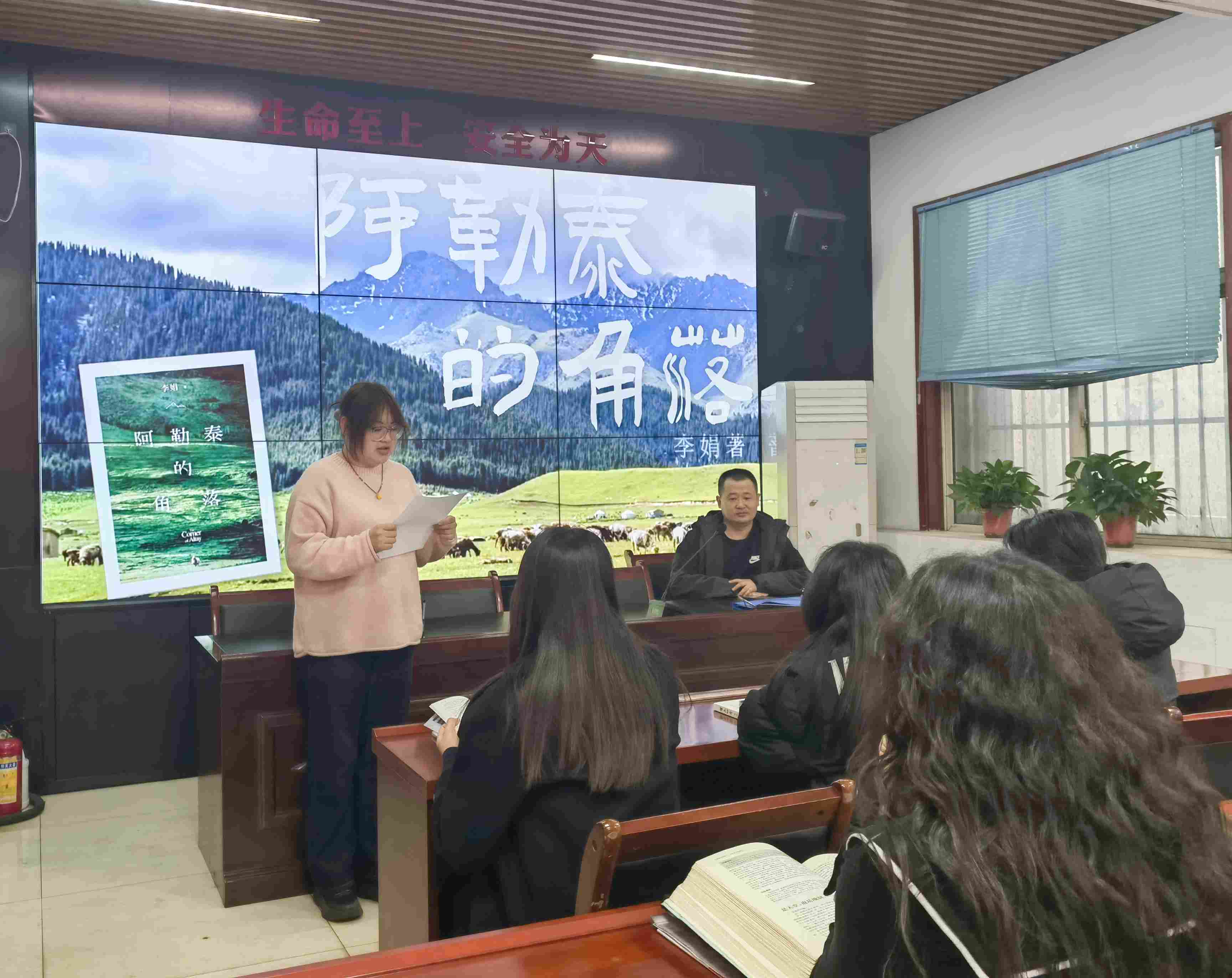 231745379634149601.jpeg 3.jpg