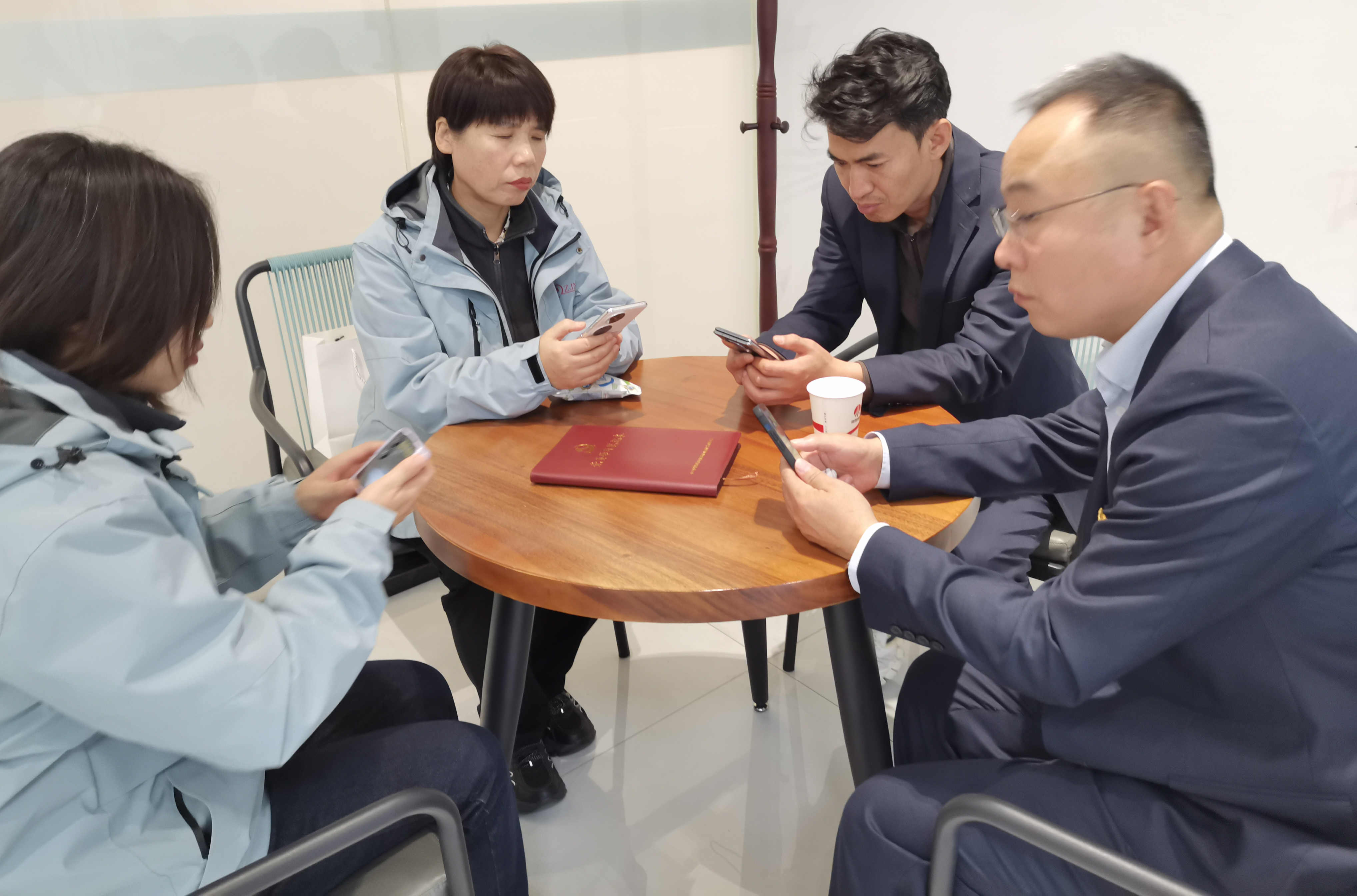 111762850577937983.jpeg 111.jpg